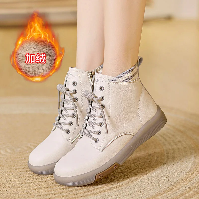 Botinha Feminina que Aquece os Pés