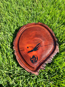 Tábua de corte em peroba rosa. Canaleta resinada