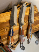 Faca especial forjada bruto aço arado. 5mm de espessura.