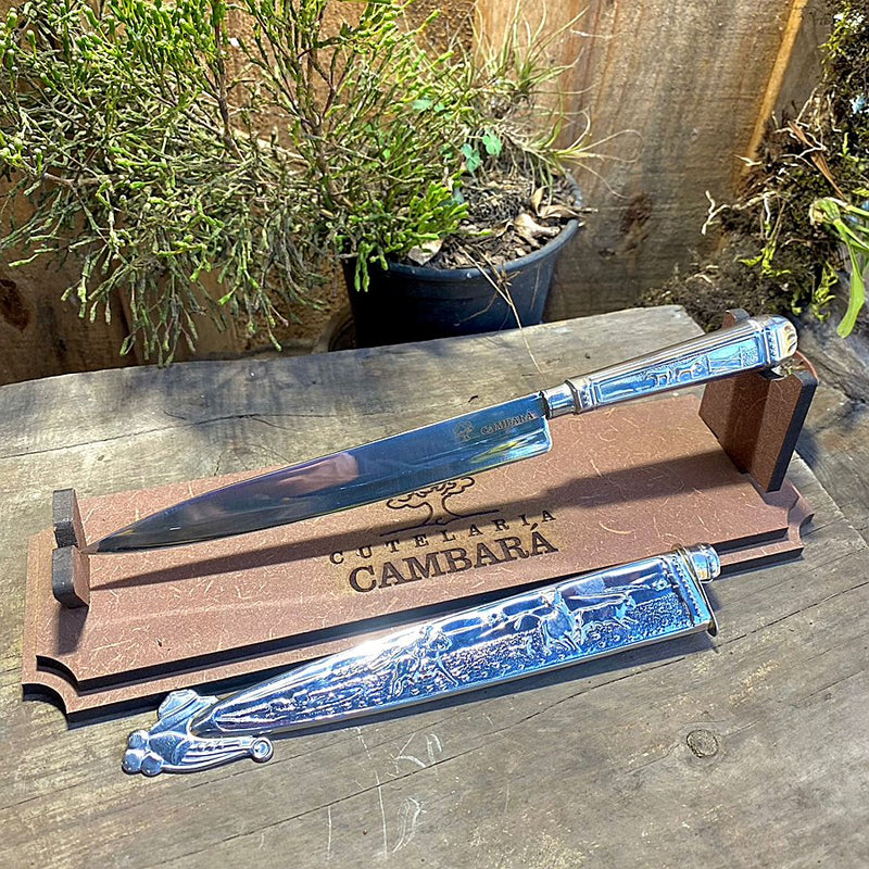 Descrição da Faca prateada 7